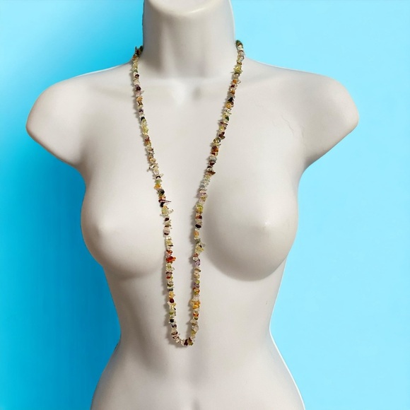 Natural Small Chips Boho Over-The-Head Style Necklace - Picture 5 of 7